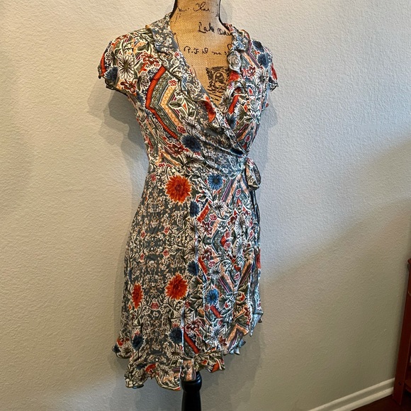 loco lindo Dresses & Skirts - New Loco Lindo Retro Vacation Wrap Dress sz M